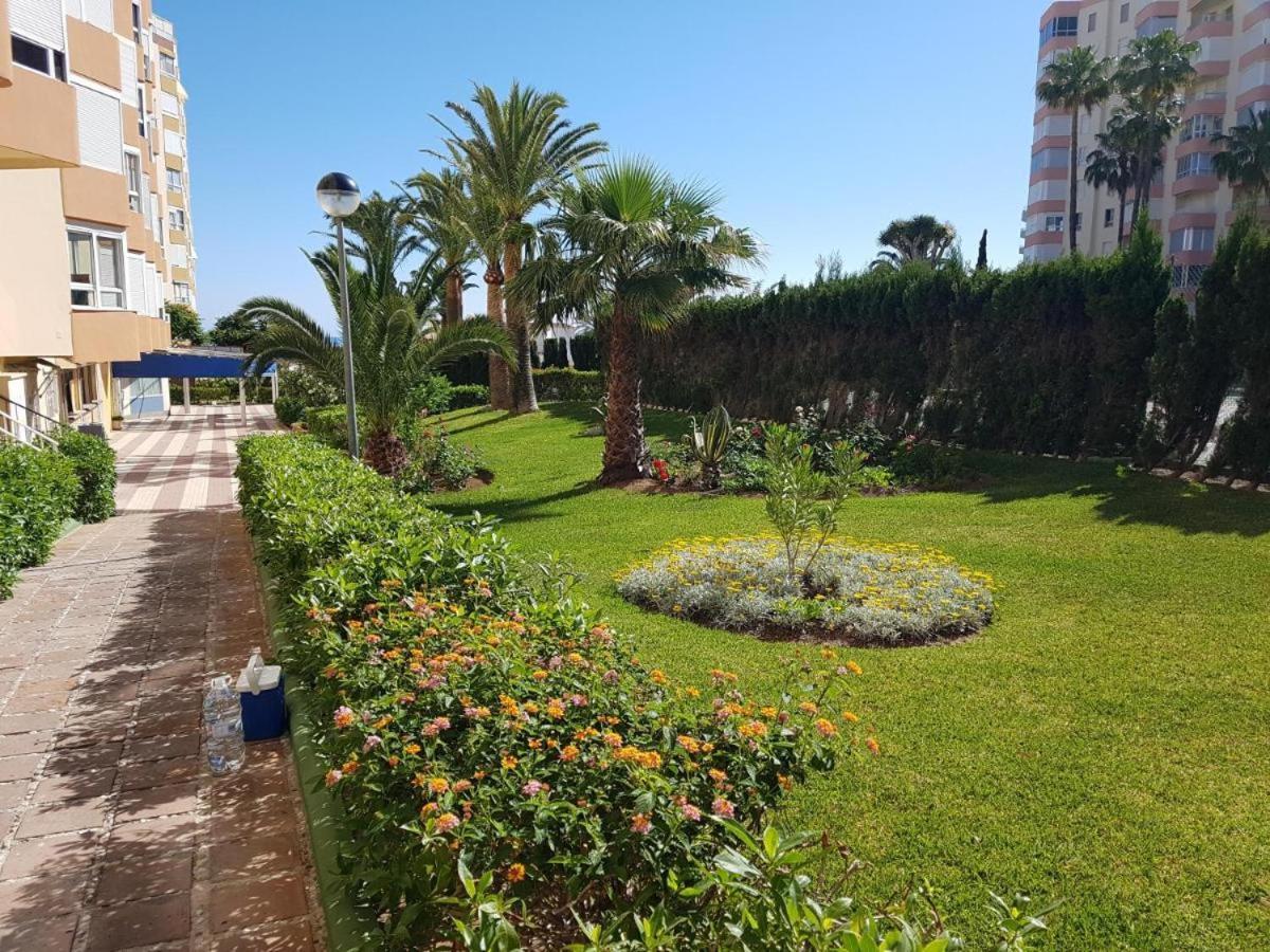 Appartamento Apartamento ValentinaBeach Torrox Esterno foto